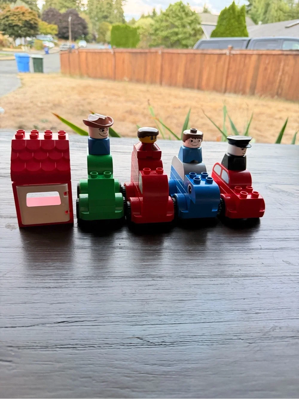 Lego duplo Pull-Back Toy Cars with Mini Figures - Green, Red, Blue, Red